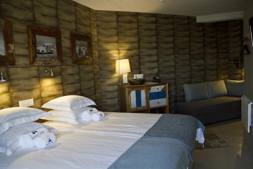 Surfers Lodge Peniche Exterior photo