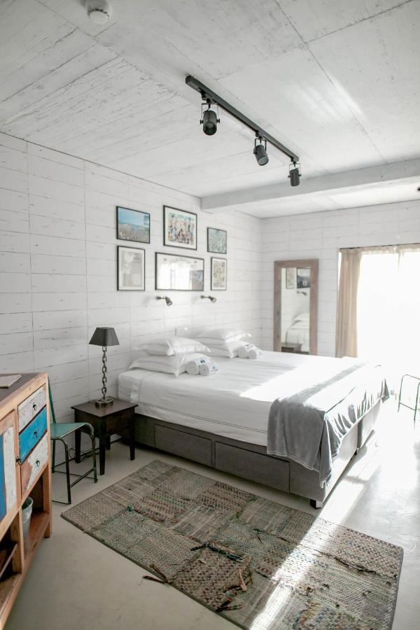 Surfers Lodge Peniche Exterior photo